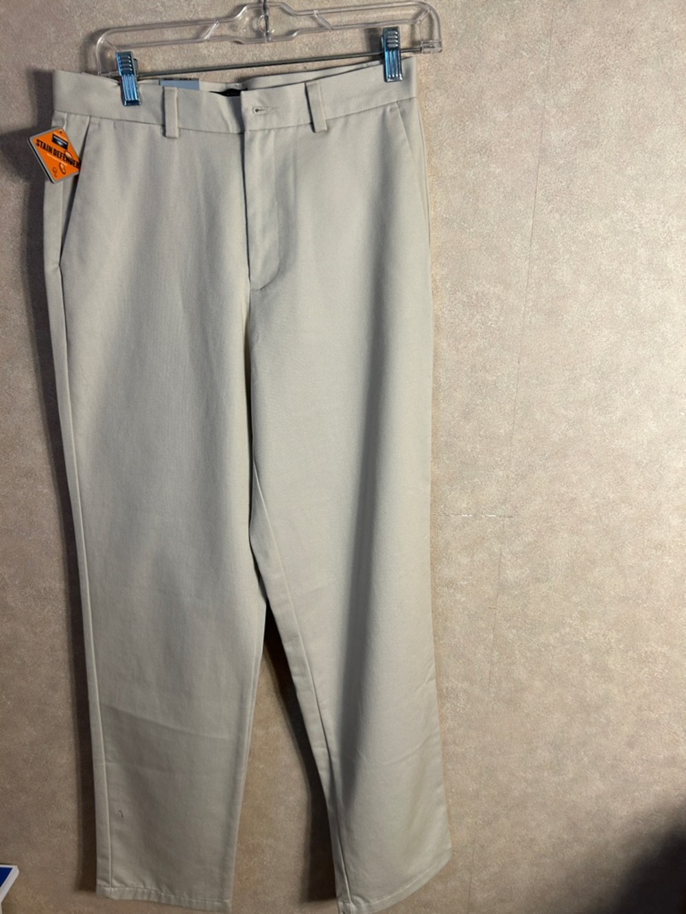 NWT Dockers Womens Pants Mid Rise Stain Defender Straight Leg. Sz 8 Medium